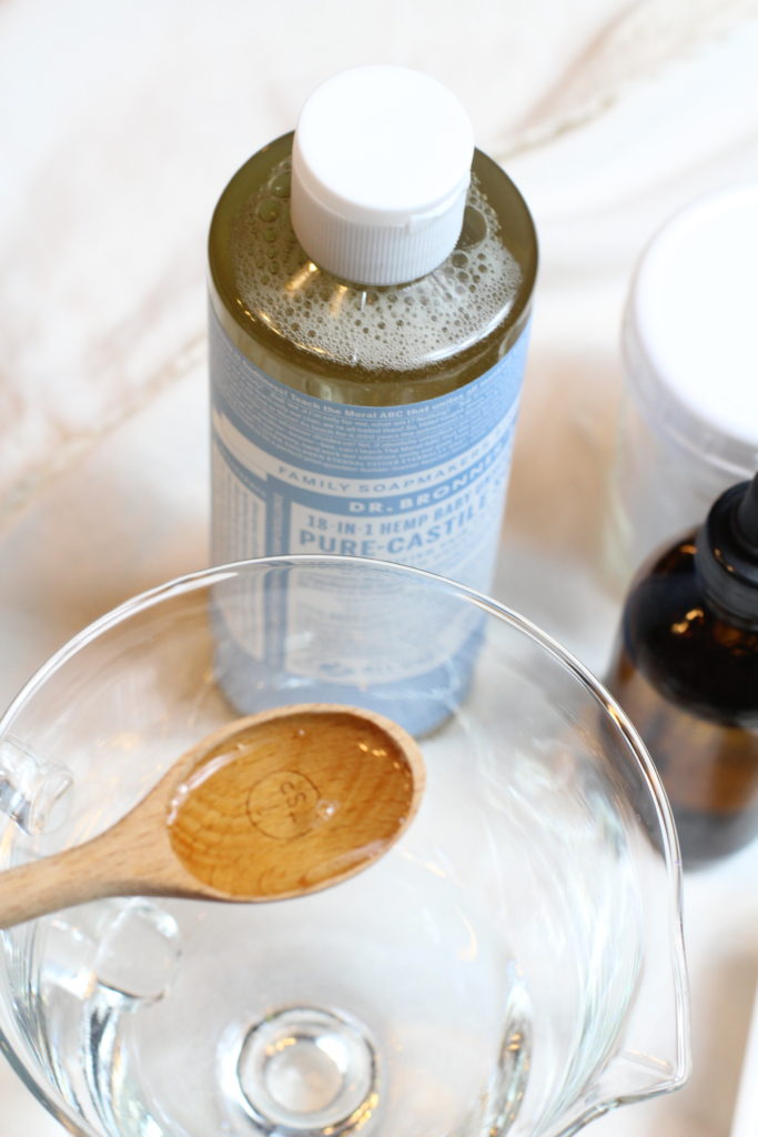 Homemade Non-Toxic Laundry Detergent with Essential Oils 