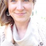 #howtomakealinenbandana #linen #bandana #howtomakealinenscarf #howtomakealinenbandana #linenbandana #howtomakeabandanaforburningman #howtosewabandana #howtosewalinenscarf #summerclothingstaple #summerwardrobe #easysewingtutorial #beginnersewingtutorial #youtube #sewing #sew #howtosew #sewersofinstagram #learntosewalinenbandana #DIYsewingproject